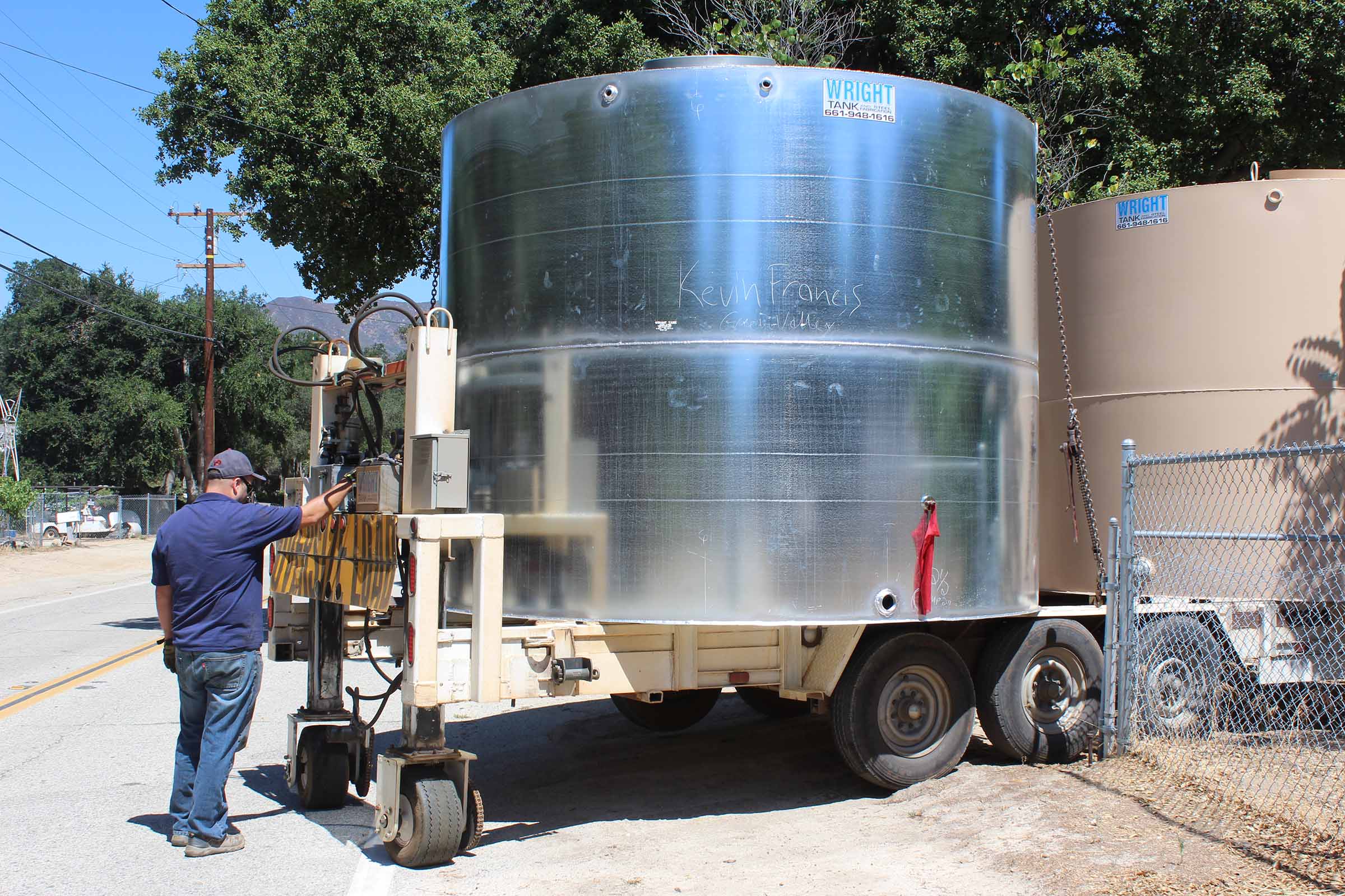 10,000-Gallon Water Tanks  Central California - Wright Tank